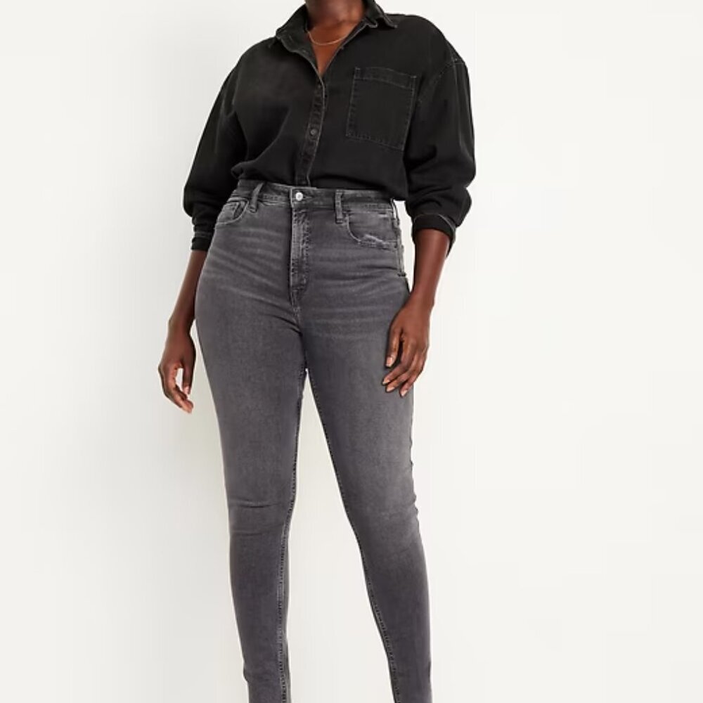 Old Navy Super Skinny Black Jeans - size 10